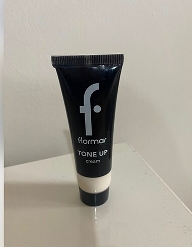 Flormar tone up