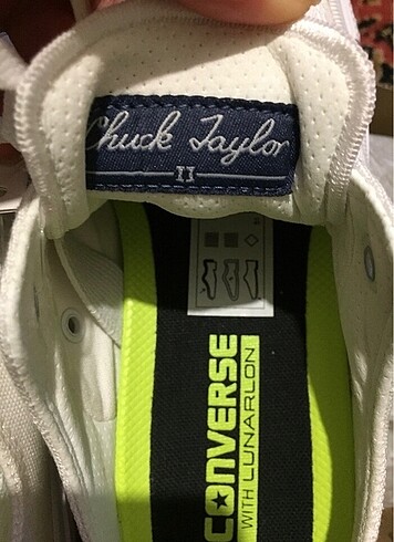 37 Beden beyaz Renk Converse chuck Taylor