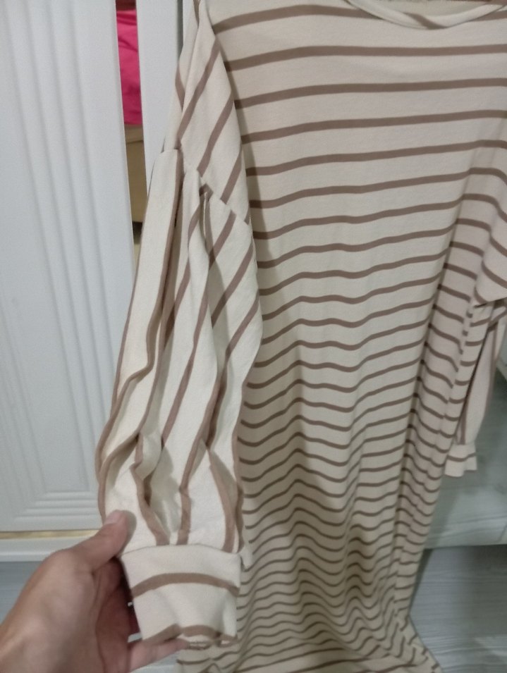 Çizgili spor elbise - Görsel 2