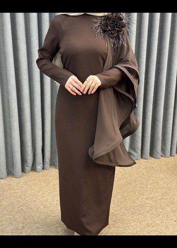 Drapeli Uzun Kahverengi Kadın Elbise - Görsel 3