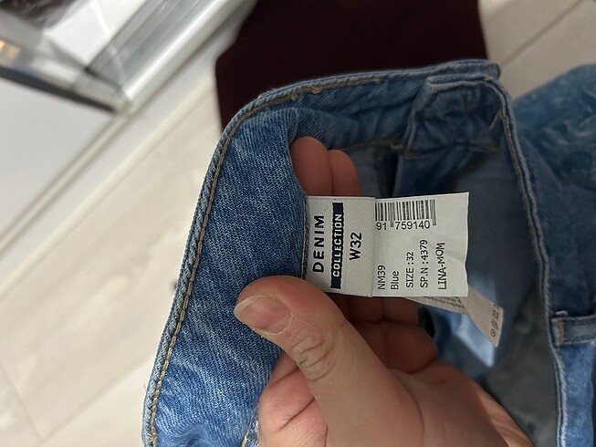 32 Beden mavi Renk Mom jean