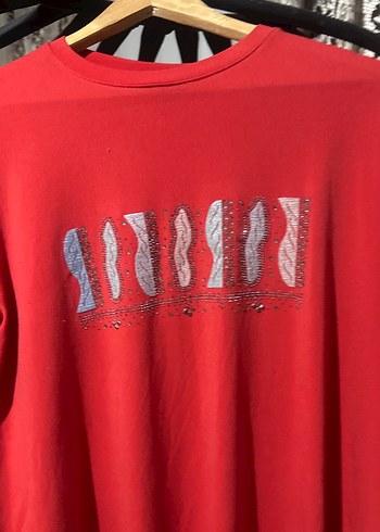 Uzun Kollu Kırmızı Baskılı Salaş Tunik - Görsel 4