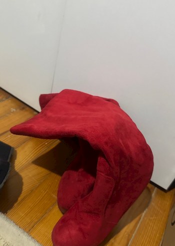 37 Beden kırmızı Renk Kırmızı Süet Dolgu Topuklu Diz Boyu Kadın Çizme