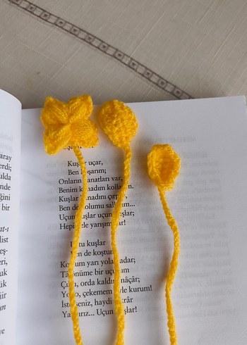 El Örgüsü Sarı Beyaz Papatya Kitap Ayracı - Görsel 3