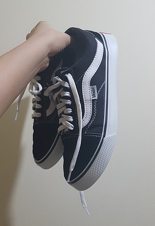 Vans yeeeniiii