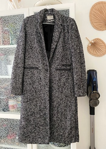 Bershka Uzun kırçıllı Kaban