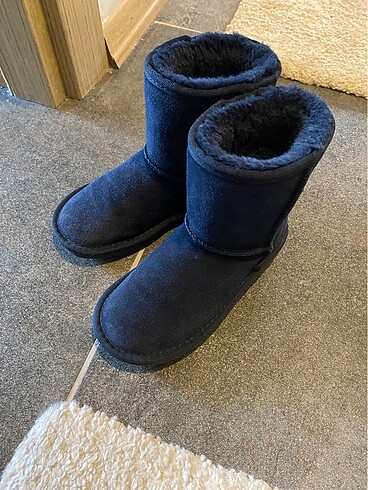 Next Next ugg tipi tüylü boy 30 numara