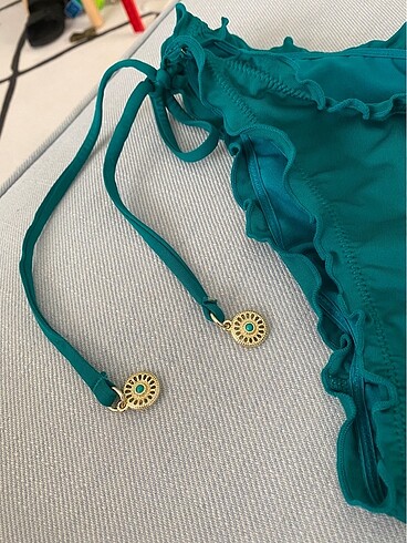 l Beden H&m bikini altı