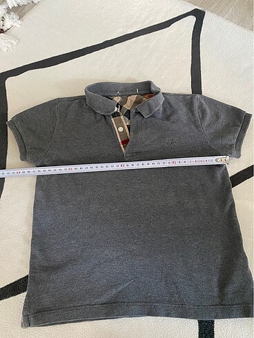 4 Yaş Beden Burberry çocuk tshirt 4-5 yaş