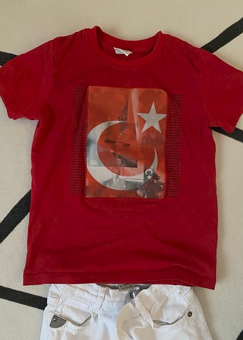 7 yaş 23 nisan takım kot pantolon tshirt - Görsel 11