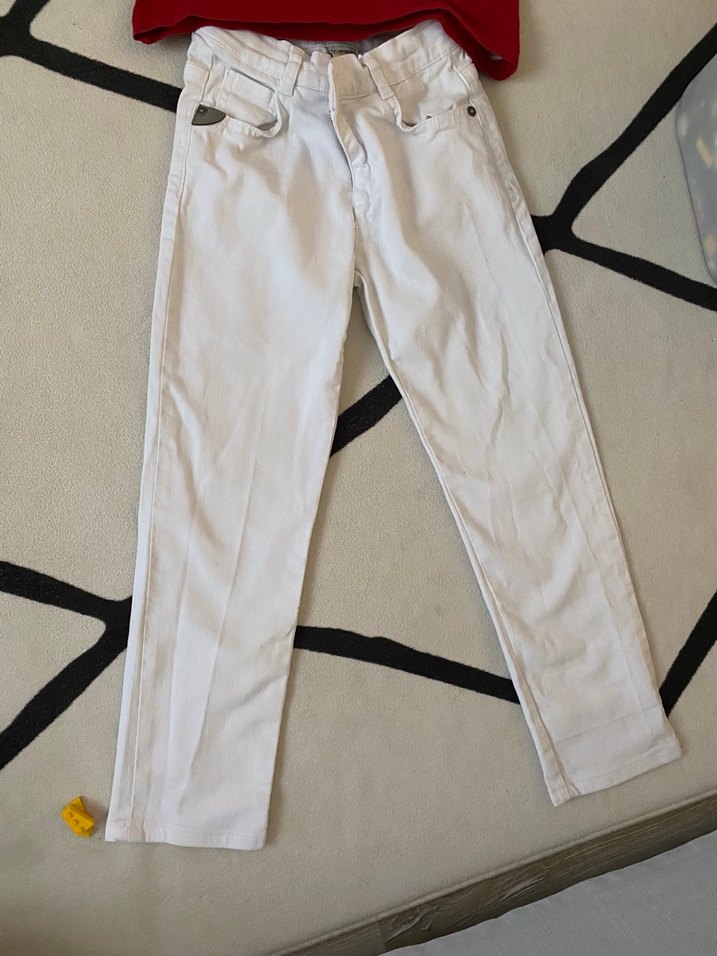 7 yaş 23 nisan takım kot pantolon tshirt - Görsel 2