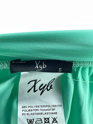 s Beden çeşitli Renk PreLoved Gece Elbisesi %70 İndirimli.