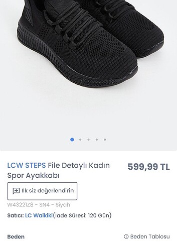 Siyah spor ayakkabı