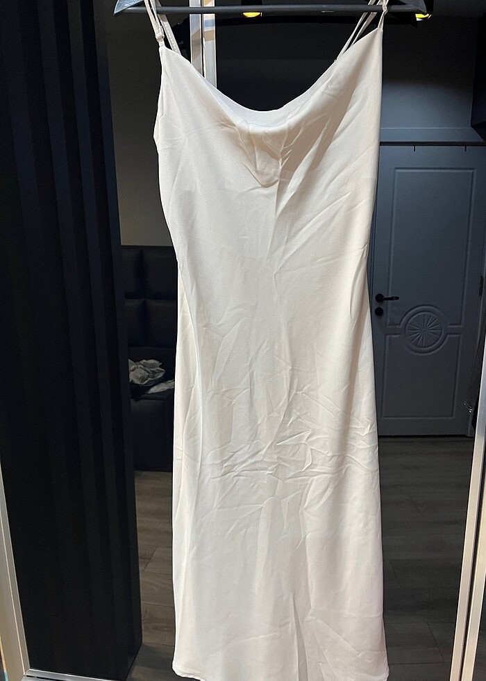 Saten elbise - Görsel 2