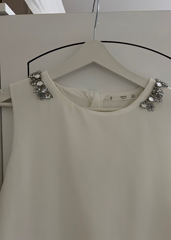 Beyaz elbise - Görsel 2