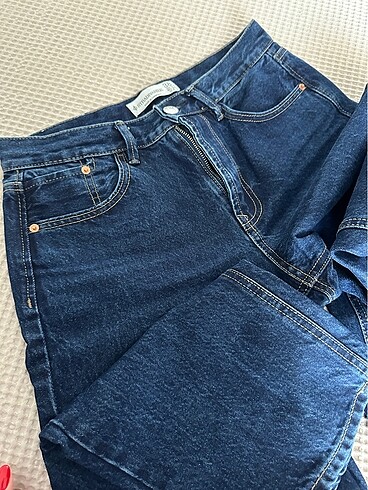 38 Beden Stradivarius pantolon