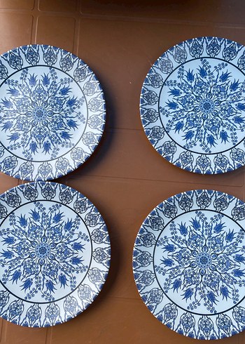 Beden Mavi Çini Desenli Dekoratif Tabak