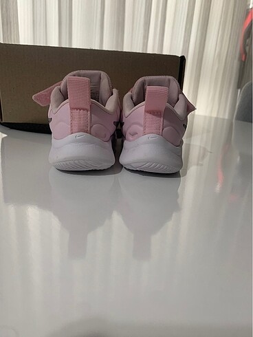 22 Beden Nike 22 numara çocuk ayakkabısı