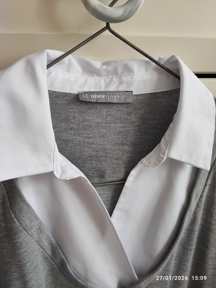 V Yaka Gri  Tunik - Görsel 4