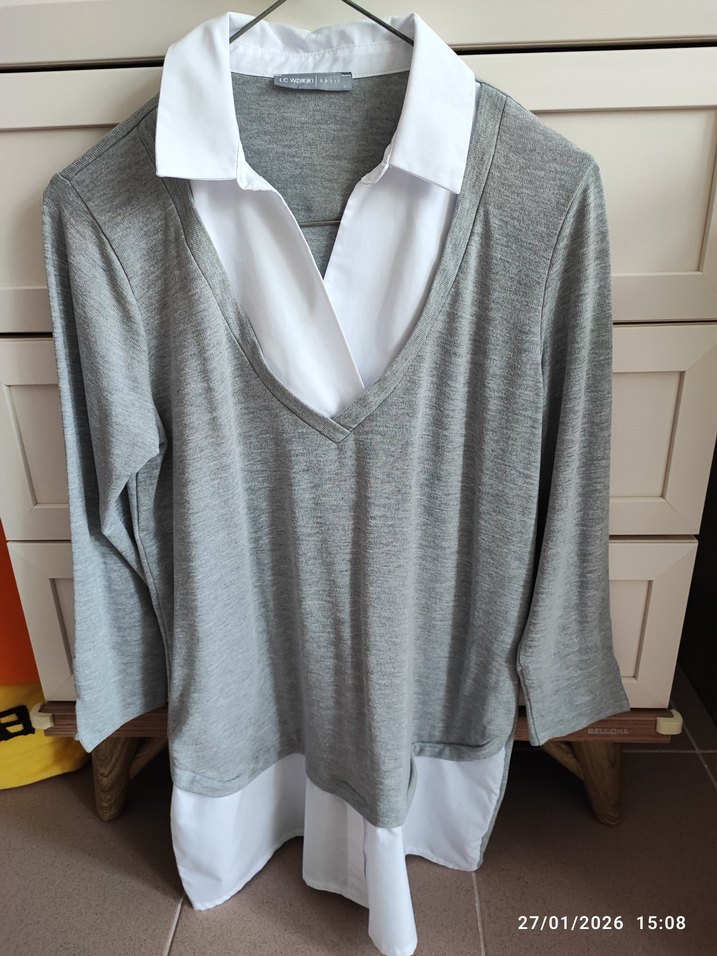 V Yaka Gri  Tunik - Görsel 2