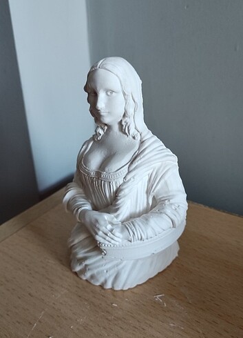 Mona Lisa heykeli