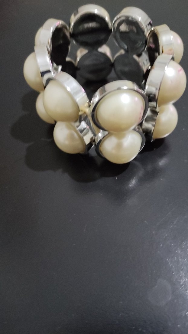 Beyaz Boncuklu Kadın Bileklik - Görsel 3