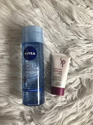 Nivea yüz temizleme jeli