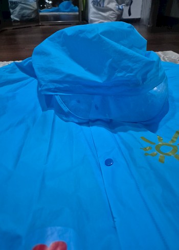 Mavi yagmurluk - Görsel 5