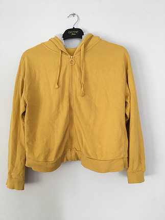 kapüşonlu sweat