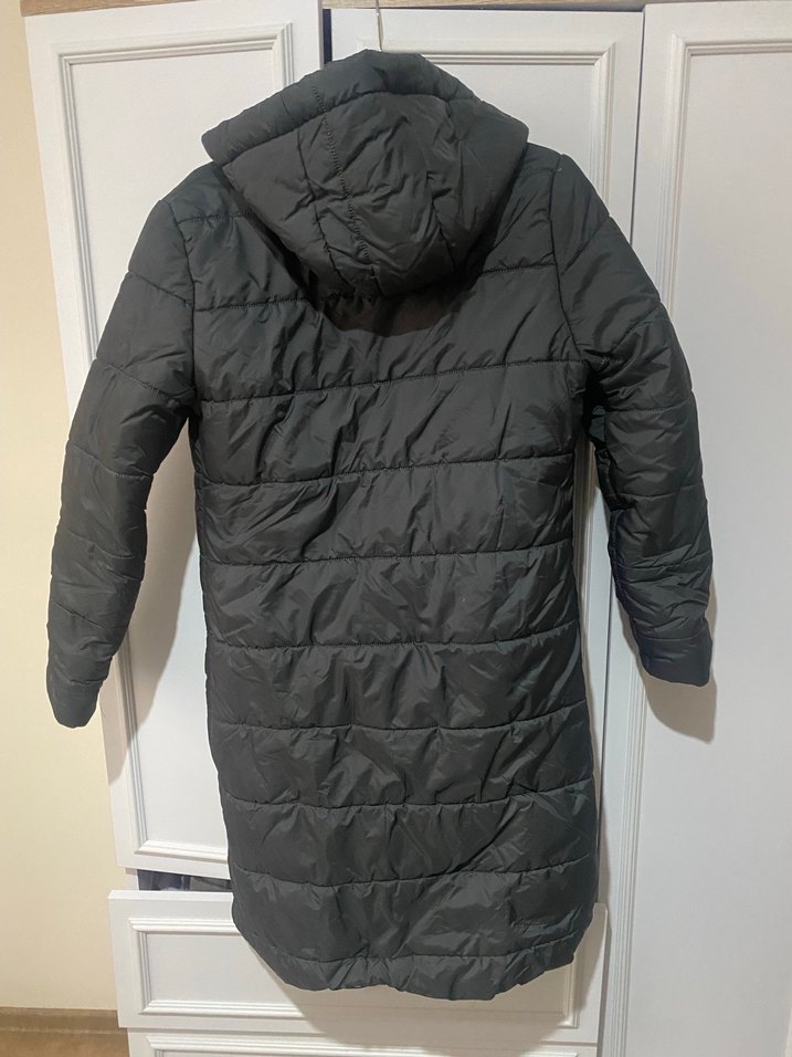 Kadın Siyah Uzun Kapitone mont - Görsel 2