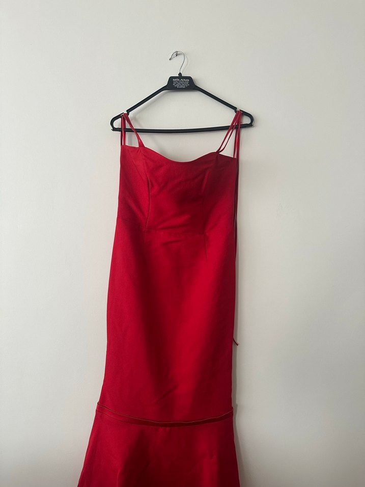 Kırmızı Uzun Boyundan Bağlamalı Abiye Elbise - Görsel 2