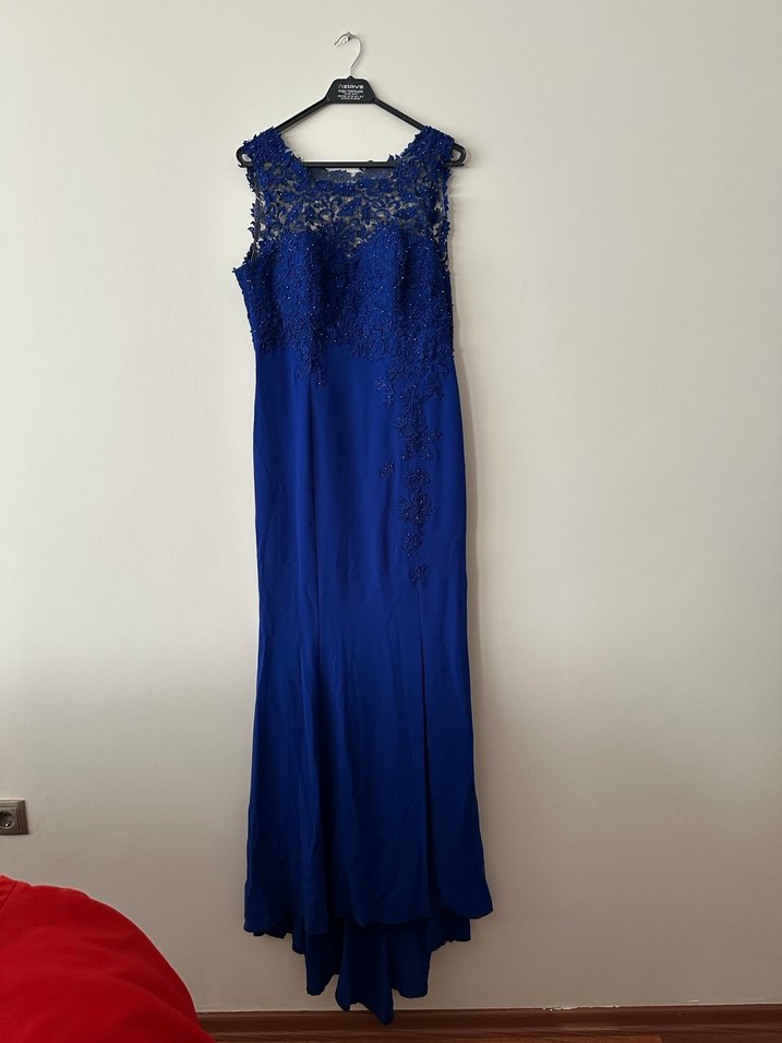 Saks Mavi İşlemeli Dantel Güpür İşlemeli Uzun Abiye Elbise - Görsel 2