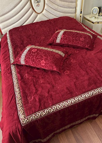Bordo İşlemeli İstikbal Princess Parlak Yatak Örtüsü - Görsel 2