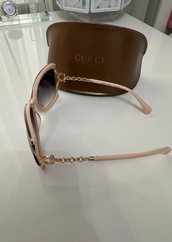 Gucci Bej Parlak Kadın Güneş Gözlüğü - Görsel 2