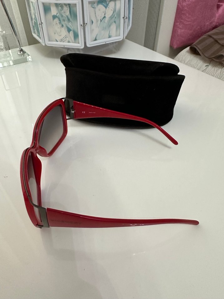 Gıvenchy Kadın Kırmızı Güneş Gözlüğü - Görsel 2