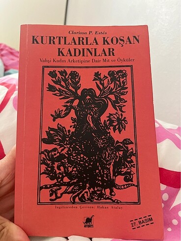 kurtlarla koşan kadınlar