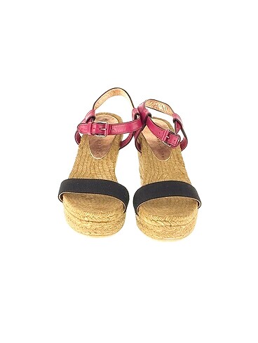 37 Beden Marc Jacobs Dolgu Topuk %70 İndirimli.