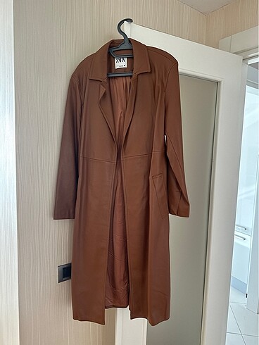Zara Deri kaban