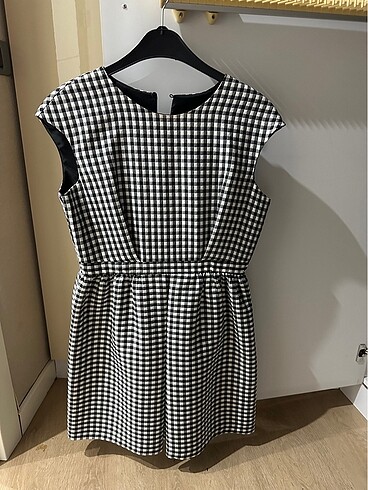 Zara Kaz ayağı zara elbise