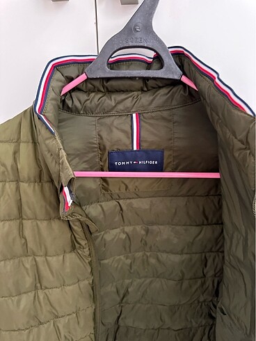 11-12 Yaş Beden Tommy hilfiger mont