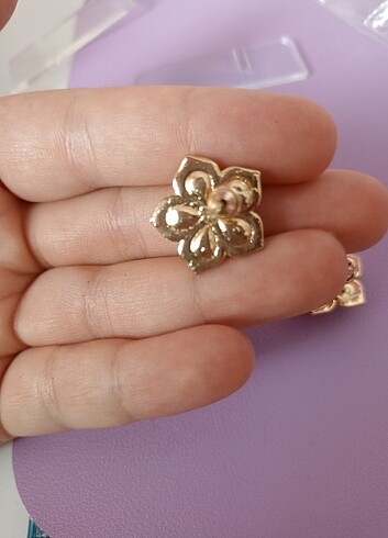 Çiçekli taşlı özel gün abiye küpesi - Görsel 2