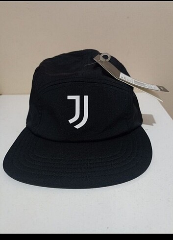 Juventus adidas şapka