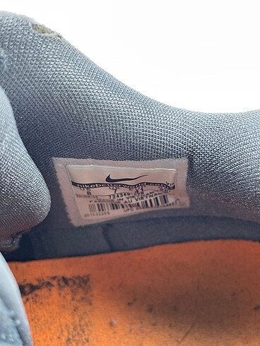 41 Beden çeşitli Renk Nike Spor Ayakkabı %70 İndirimli.