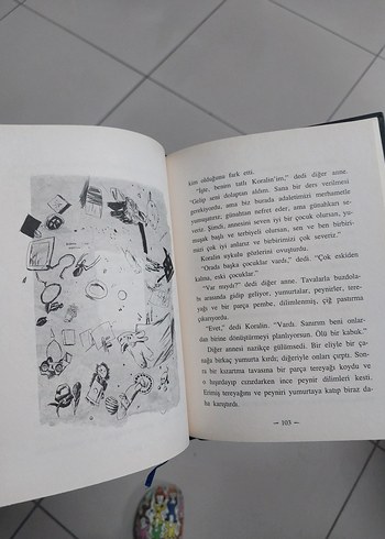  Beden Renk Neil Gaiman - Koraline ve Gizli Dünya