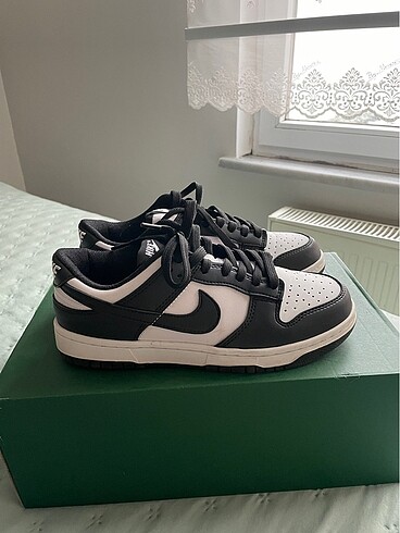 nike dunk panda