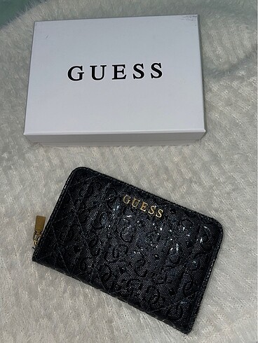 guess cüzdan