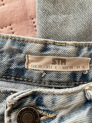 38 Beden stradivarius jean