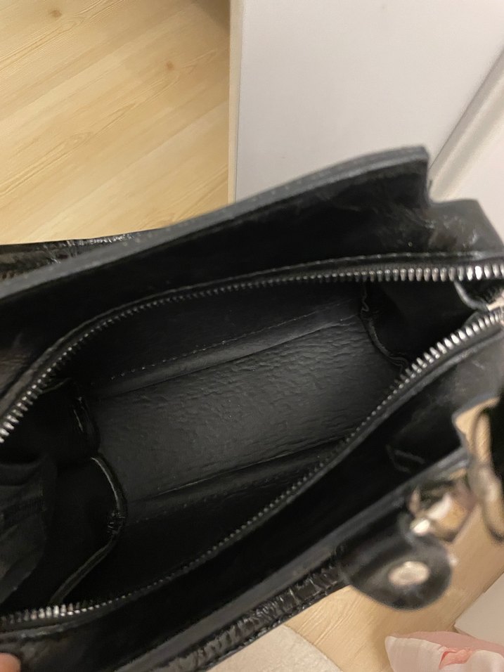 Siyah Deri  Çanta - Görsel 3