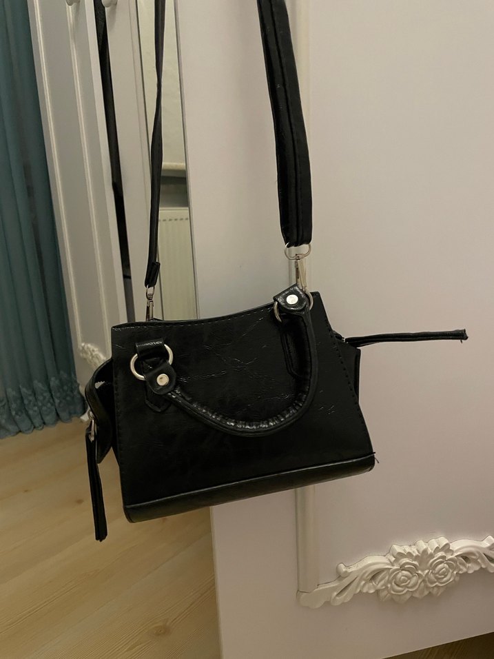 Siyah Deri  Çanta - Görsel 2