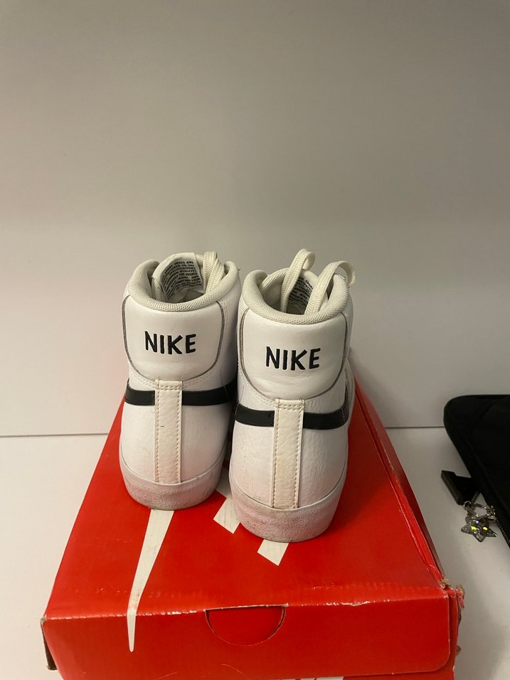 Nike Blazer Mid Kadın Spor Ayakkabı - Görsel 4